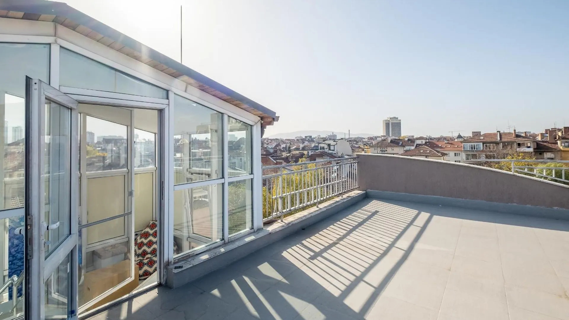 Marvellous Apt / Roof Top Terrace / 2Bdr / 2Bth Sofia Bulgaria